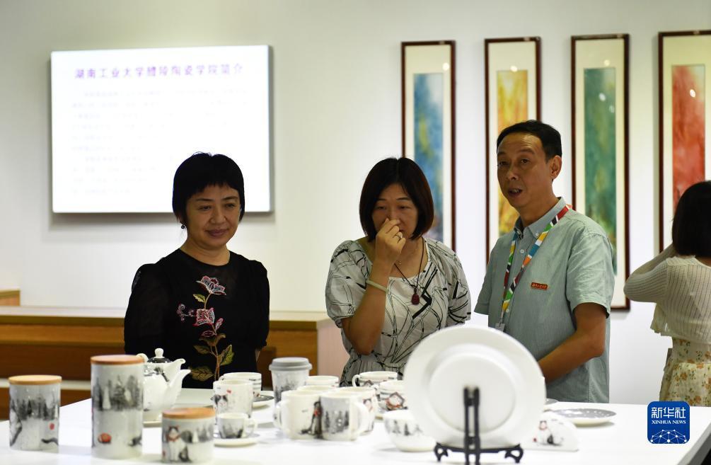 众亿棋牌官网